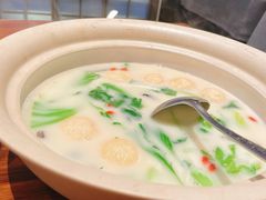鱼汤煮时蔬-柿合缘新京菜(国金中心商场店)