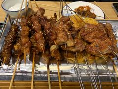 -烤满分·东北烧烤(首经贸店)