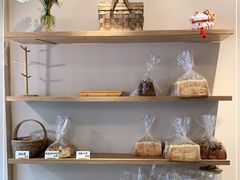 面包甜点陈列柜-RAN BAKERY