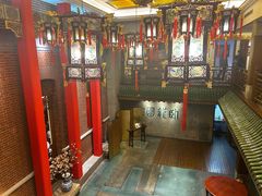 -梅龙镇酒家(南京西路总店)