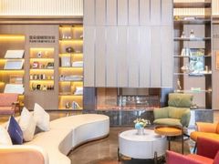 -广州番禺万博CBD汉溪长隆亚朵X酒店