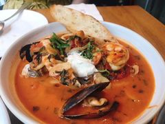 -ROAST coffee & eatery