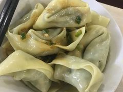 -老西白点心店