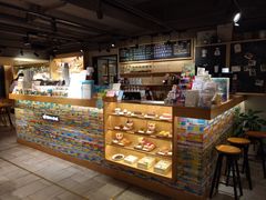 -猫的天空之城概念书店(苏州诚品店)