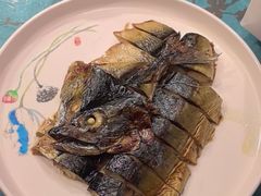 -新丁香海鲜主题餐厅(现代花园店)