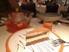 -阿妮叶李(光谷世界城店)