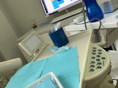 -茂菊口腔连锁(浦东南路店)
