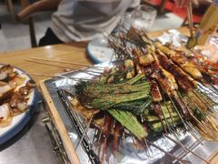 -江城老胖串店·海鲜·小龙虾(世光路店)