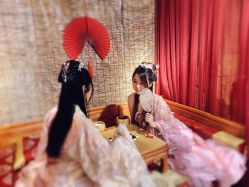 -汉仪华裳汉服馆(打浦桥店)