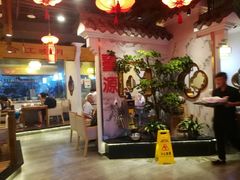 -万重锦·人文川菜馆(骡马市店)