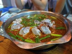 -野山舂·贵州现舂酸汤火锅(鸿通城店)