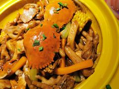 -多嘴超级肉蟹煲(杉杉国潮主题店)