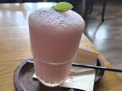 -In Cafe隐食研室