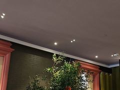 -八府香鸭·啫啫煲(华山路店)