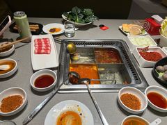 -海底捞火锅(世界城广场店)