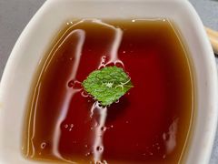 乌龙冰粉-巴奴毛肚火锅(悠唐购物中心店)