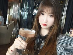 -OZONE 顶楼酒吧(香港丽思卡尔顿酒店)