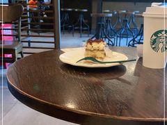 大堂-星巴克(南通海安文峰大世界店)