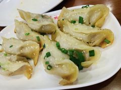 -小姜锅贴(凤凰街店)