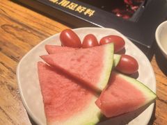 -老牌坊云南鱼豆花火锅(爱建店)
