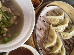 -鸡鸣汤包(红山动物园店)