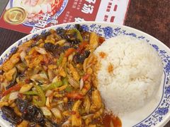 -陇尚人家中国蘭州牛肉面(高新万达店)