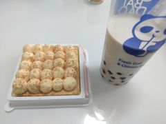-爱达乐面包生日蛋糕(旭海时代广场店)