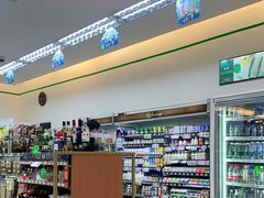 -全家便利店(南峰中心店)