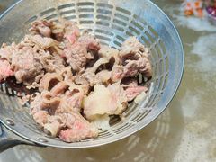 -来龍儿鲜切牛肉自助老火锅