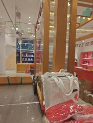 -玩元素·家庭游乐成长中心(香格里拉店)
