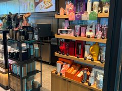 -星巴克(青岛火车北站候车大厅店)