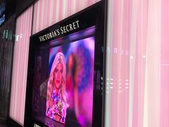 -Victoria's Secret(杭州湖滨银泰in77店)