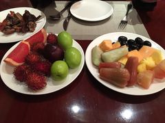 -荣誉国际酒店-云顶旋转餐厅