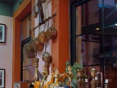 -SISTERS BAR RESTAURANT川意酒馆(嘉善老市H楼店)