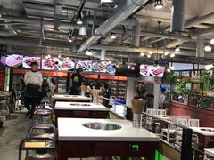 大堂-钢管厂歆瑞源油卤串串香(春熙路太古里店)