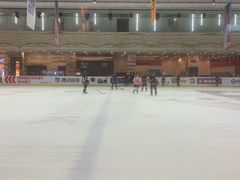 -冠军冰场(环球中心店)