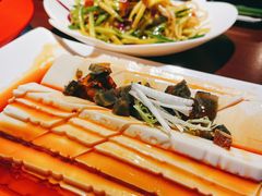 皮蛋豆腐-胖哥俩肉蟹煲(龙德广场店)