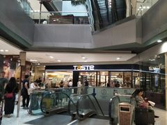 -东荟城名店仓