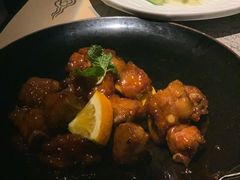 -穹六人间 people 6(岳阳路店)