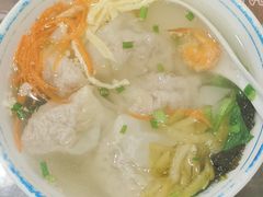 鲜肉馄饨-长人馄饨铺(解放街店)