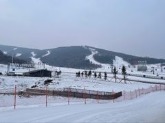 -中旅松花湖滑雪场