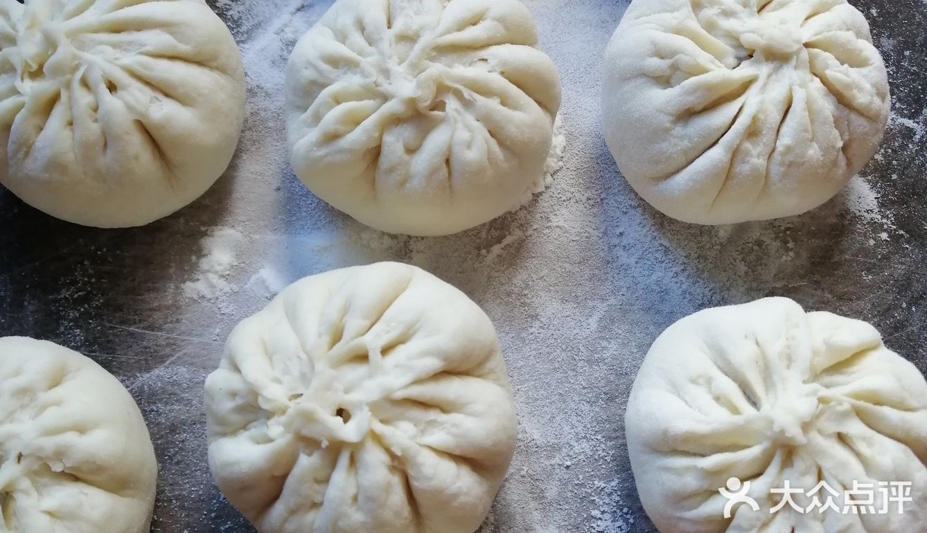 自己做的包子卫生，料实，口感是自己想要的