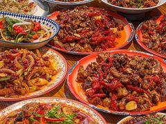 -柴窝堡22号辣子鸡·传承新疆菜