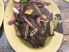 黑椒牛仔骨-贞姨美食·老字号海鲜大排档