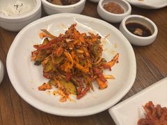 -萨拉伯尔(燕莎友谊商城店)