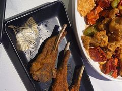 -钳小柒·小龙虾蓝龙王烧烤夜宵(长寿路店)