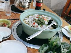 -重庆鸡公煲·青锅花椒鱼(牡丹江路店)