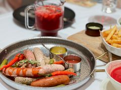 -马克西姆俄罗斯餐厅(通亚街店)