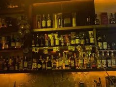 -城墙外BAR