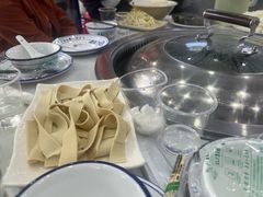 -丹水桥地锅鱼·翘嘴鲌·地方特色全鱼宴(丹江口大坝店)